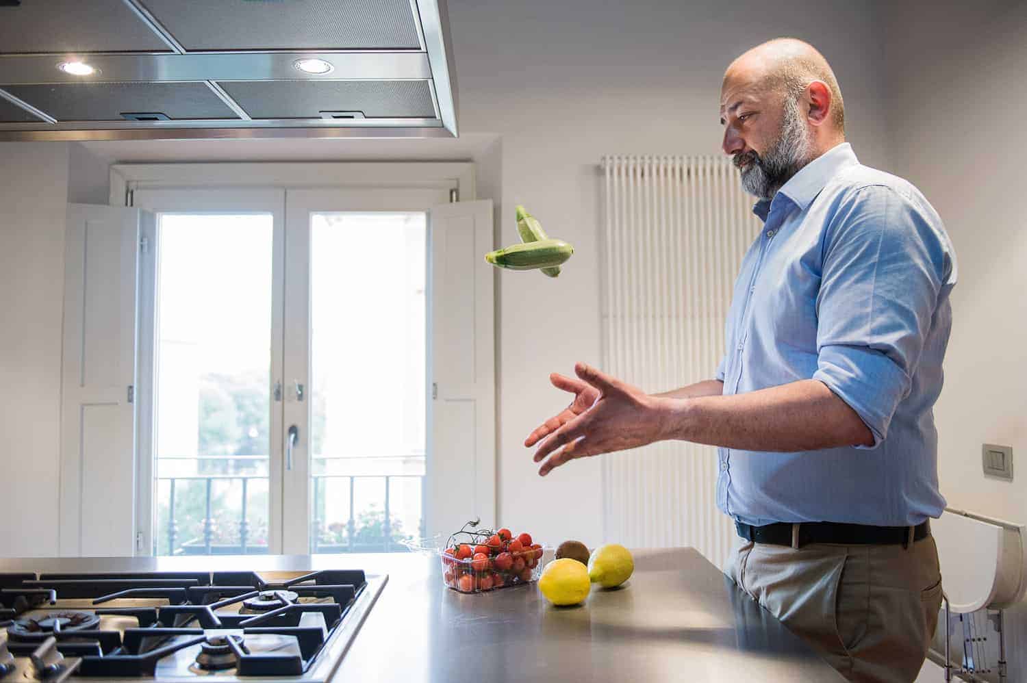 Francesco Mattucci in cucina: le zucchine di Kitchensuspension