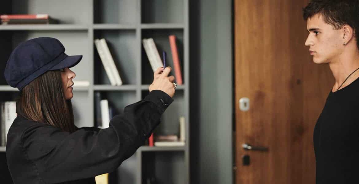 Vanessa Contini fotografa un modello