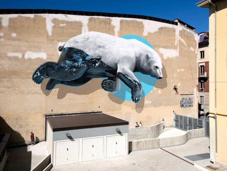 "Black machine" - Mural painting and installation realized on the Colosseo theater in Turin (I), 2015. Project in collaboration with Teatro Colosseo and Square23 Gallery.